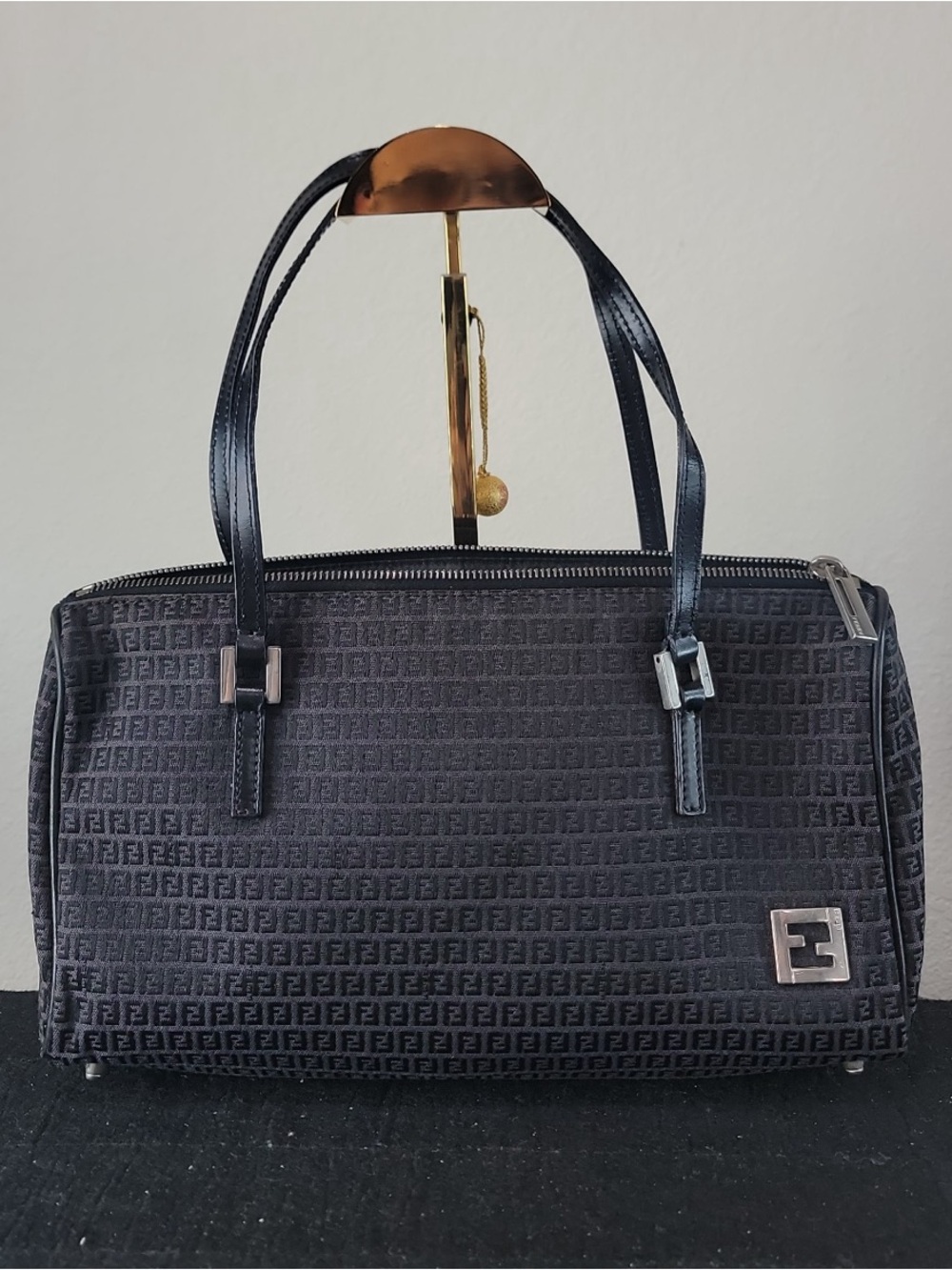 •FENDI• Zucchino canvas shoulder bag
